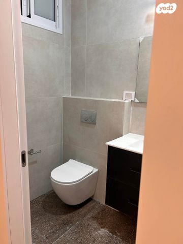 סטודיו/ לופט, זלמן שניאור 7, לב תל אביב, לב העיר צפון, תל אביב יפו