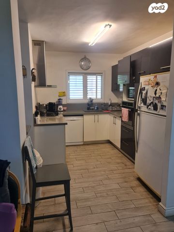 דירה, בן גוריון 5, רמתיים, הוד השרון