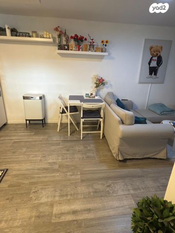 יחידת דיור, פלמ"ח 11, הנחלים, כפר יונה