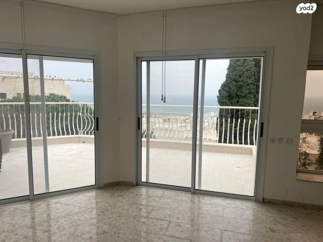 דירה, גבעת דאונס 21, אחוזה, חיפה