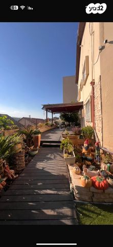 בית פרטי/ קוטג', האתרוג 3, גבעת שרת, בית שמש