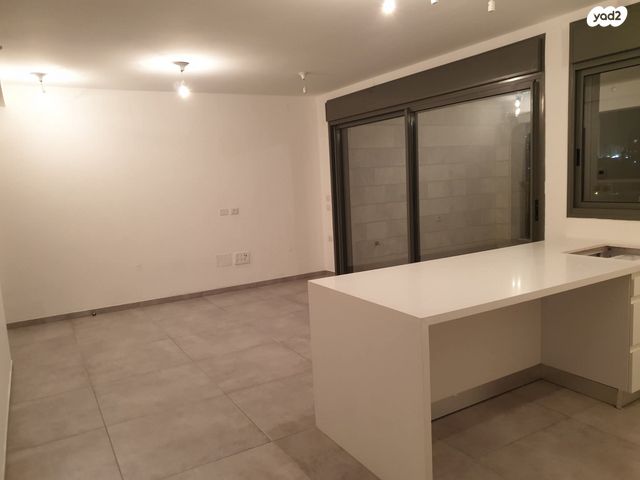 דירה, יצחק שמיר 15, רמת הדר, גבעת שמואל