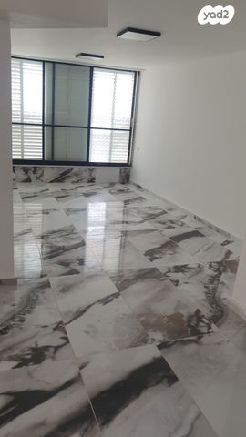 דירה, האורן 44, מנחם בגין, עכו