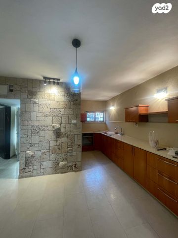 בית פרטי/ קוטג', יעקב מכלוף 13, נוף שאן, בית שאן