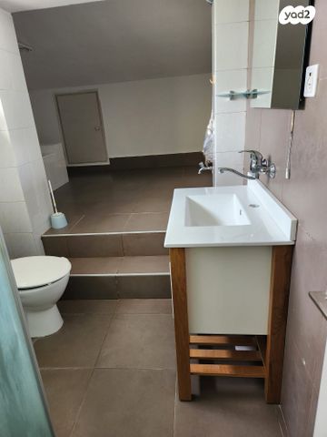 דירה, מבוא דותן 1, כוכב יאיר, כוכב יאיר / צור יגאל