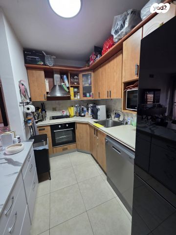 דירה, מבצע בן עמי 11, רמת רבין, כרמיאל