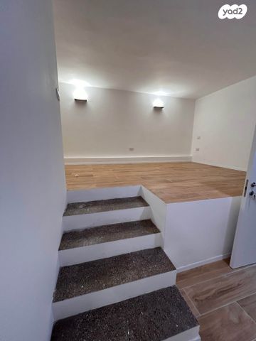 סטודיו/ לופט, זלמן שניאור 7, לב תל אביב, לב העיר צפון, תל אביב יפו