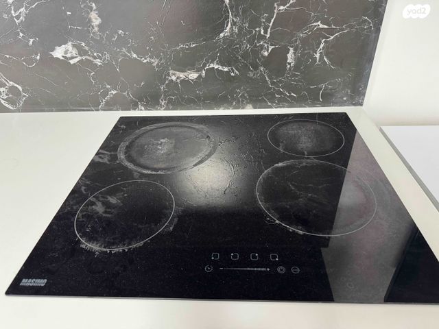 דירה, הרב עוזיאל 5, לב העיר, בת ים