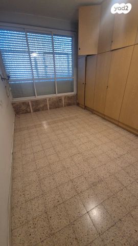 דירה, כצנלסון 10, מוצקין הותיקה, קרית מוצקין