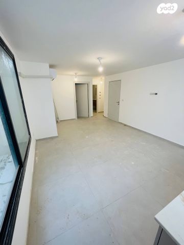 יחידת דיור, נחל כזיב 34, הנחלים, כפר יונה