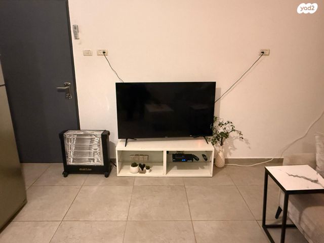 יחידת דיור, האלונים 1, אילניה, אילניה