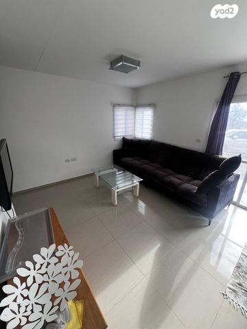 דירה, נחל אוג 1, עלמון, עלמון