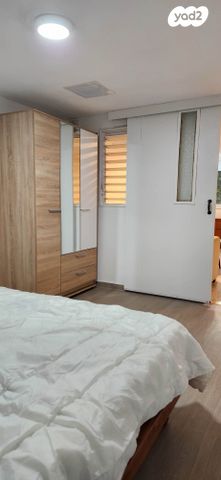 יחידת דיור, הכלנית 28, שיכון ב, כפר יונה