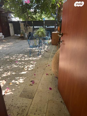 יחידת דיור, ז'בוטינסקי 27, גני אילן, קרית אונו