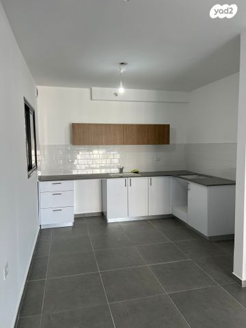 דירה, נחלה 4, עיר היין, אשקלון