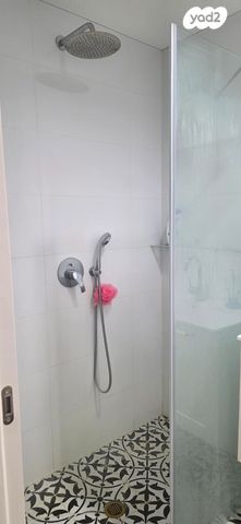 דירה, א.ד. גורדון 21, צפון מערב מרכז העיר, נתניה