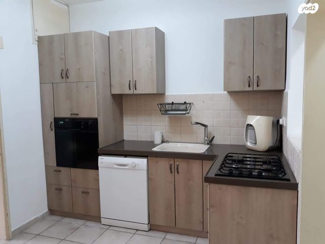 דירה, שדרות וייצמן 45, מוצקין הותיקה, קרית מוצקין