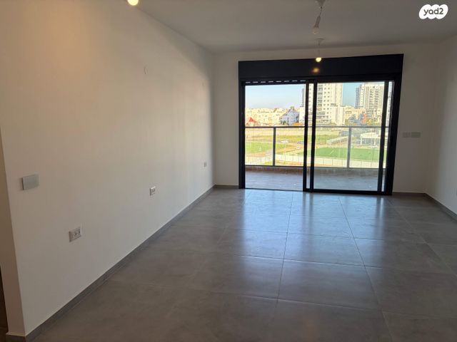 דירה, הרב מרדכי אליהו 19, כרמי הנדיב, אחוזת רוטנר, קרית מלאכי