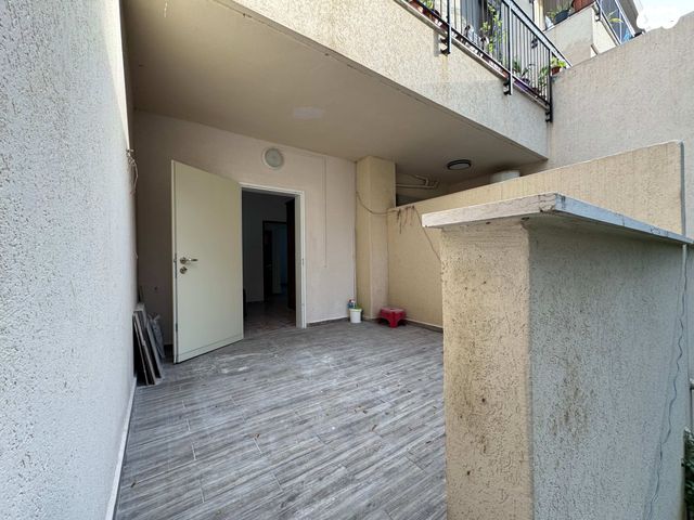 דירה, לוחמי הגטאות 36, המושבה הגרמנית, חיפה