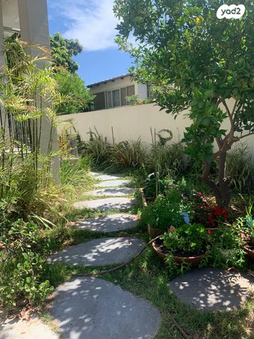 יחידת דיור, התאנה 7, נווה עוז, פתח תקווה