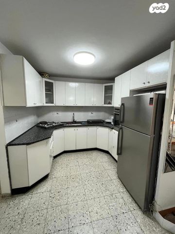 גג/ פנטהאוז, בניהו 41, רמת השקמה, רמת גן