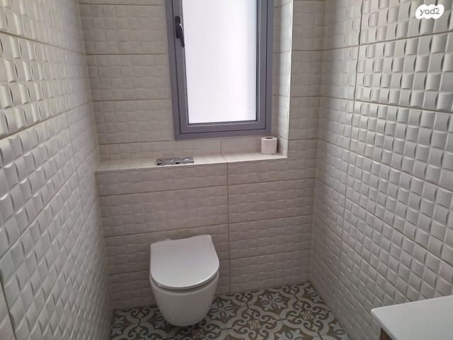 דירה, ש"י עגנון 17, שיכון רסקו, קרית אונו