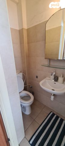 דירה, יהודה הלוי 114, גני שרונה, קרית הממשלה, תל אביב יפו