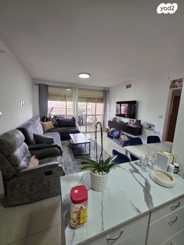 דירה, מבצע בן עמי 11, רמת רבין, כרמיאל