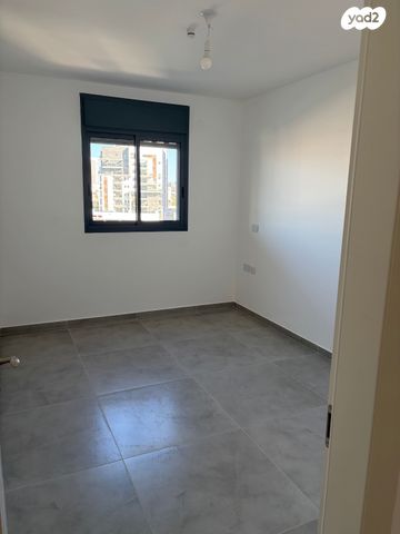 הרב מרדכי אליהו 19