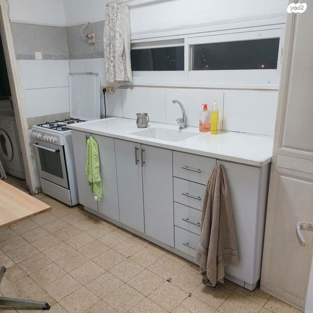 דירה, יהושע בן נון 24, קרית ארבע, קרית ארבע