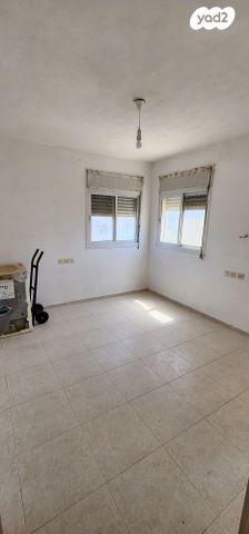 דירה, הגיבורים 67, מרכז העיר, חדרה