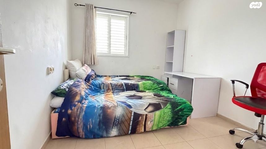 דירה, הר הצופים 5, רחובות ההולנדית, רחובות