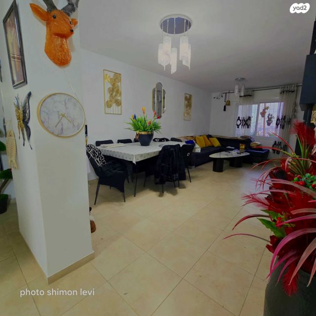 דירה, החסידה 15, גילה, ירושלים