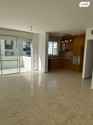 דירה, בורוכוב, גבעתיים