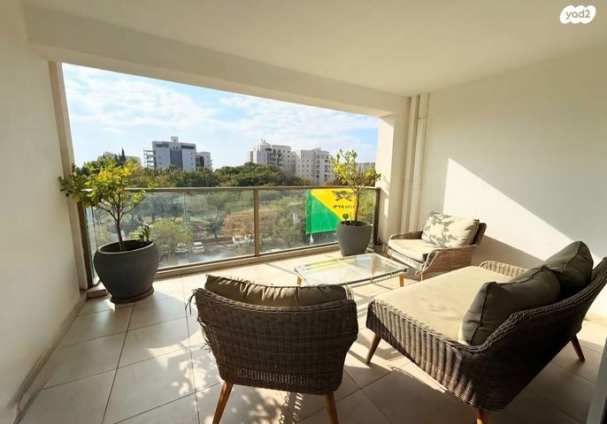 דירה, דרך החורש, קרית הסביונים, יהוד מונוסון