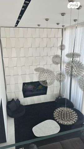 גג/ פנטהאוז, ניסים אלוני 12, צמרות איילון, פארק צמרת, תל אביב יפו