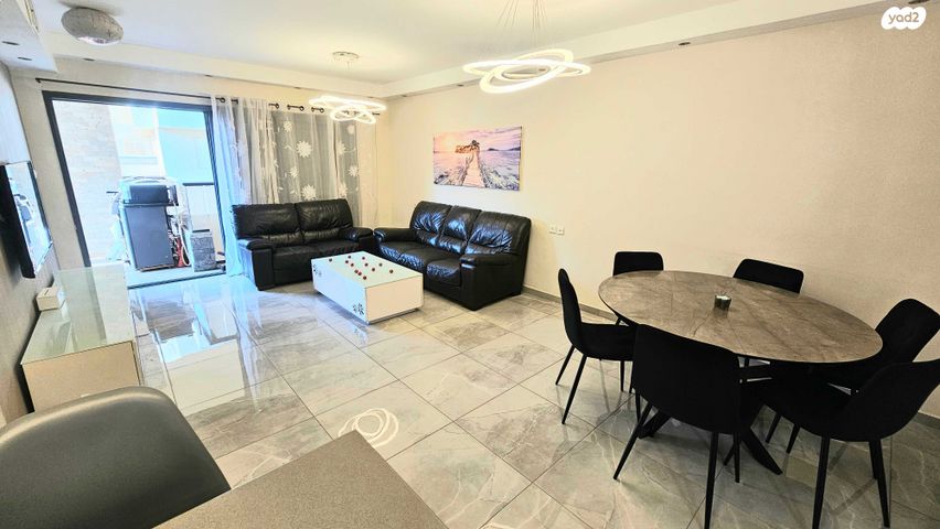 דירה, הגלעד, קרית השרון, נתניה