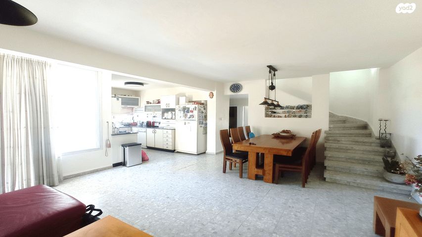 גג/ פנטהאוז, רמת עמידר, רמת גן