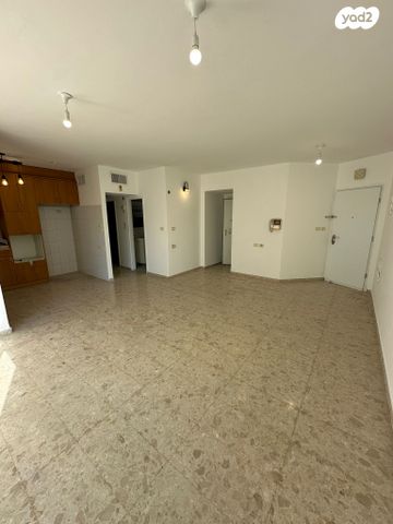 דירה, בורוכוב, גבעתיים