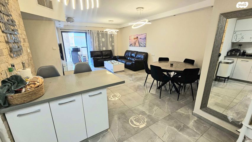 דירה, הגלעד, קרית השרון, נתניה