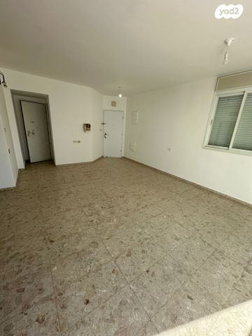 דירה, בורוכוב, גבעתיים