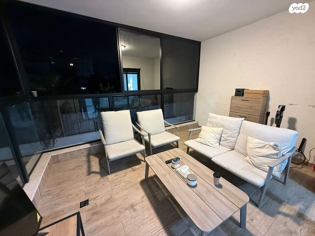 דירה, שדרות ירושלים, מרכז העיר, סביניה, הוותיקה, קרית ביאליק