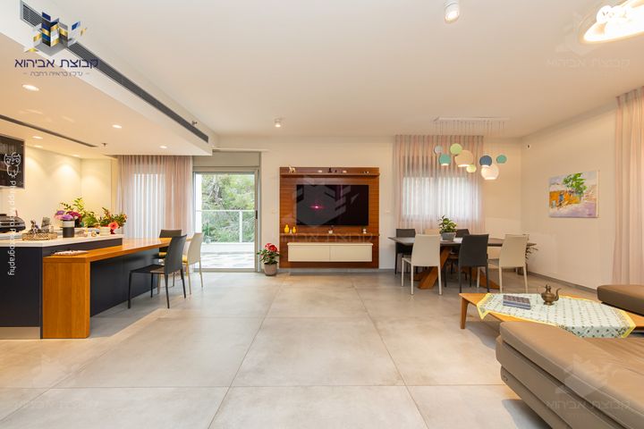 גג/ פנטהאוז, חיפה