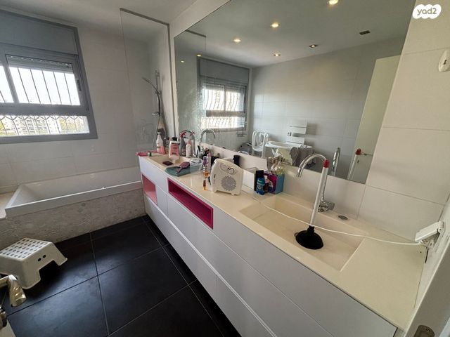 גג/ פנטהאוז, הנופר 5, קרית השרון, נתניה