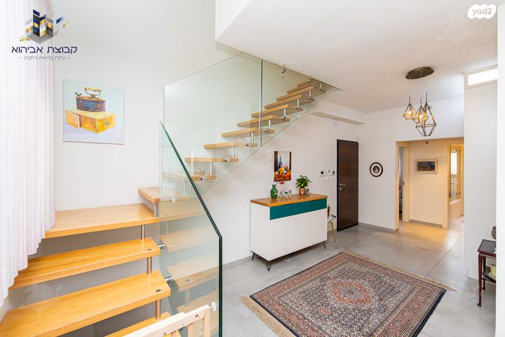 גג/ פנטהאוז, חיפה