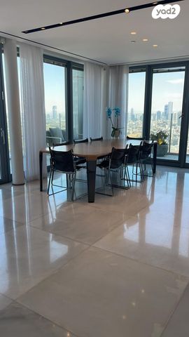 גג/ פנטהאוז, ניסים אלוני 12, צמרות איילון, פארק צמרת, תל אביב יפו