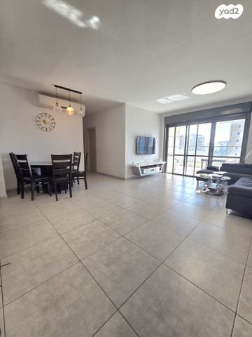 דירה, צמרות המושבה, באר יעקב