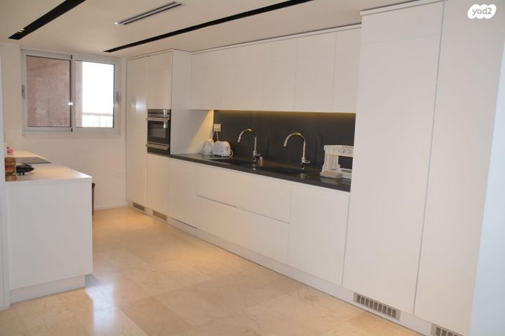 דירה, אבני חן, אילת