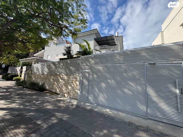 בית פרטי/ קוטג', השכונה הוותיקה, גבעת שמואל