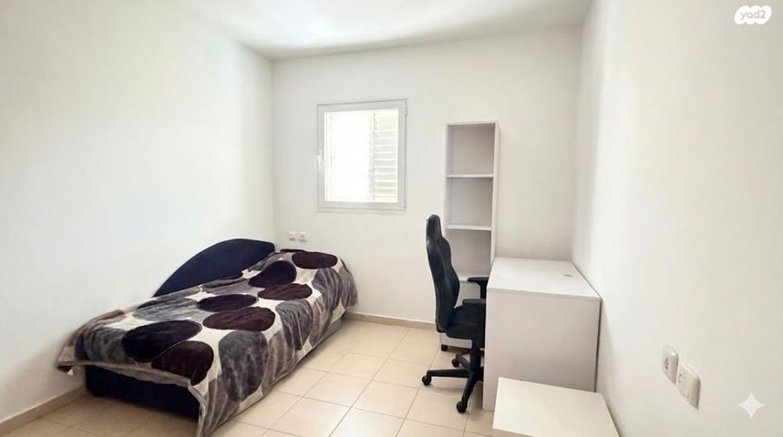 דירה, הר הצופים 5, רחובות ההולנדית, רחובות